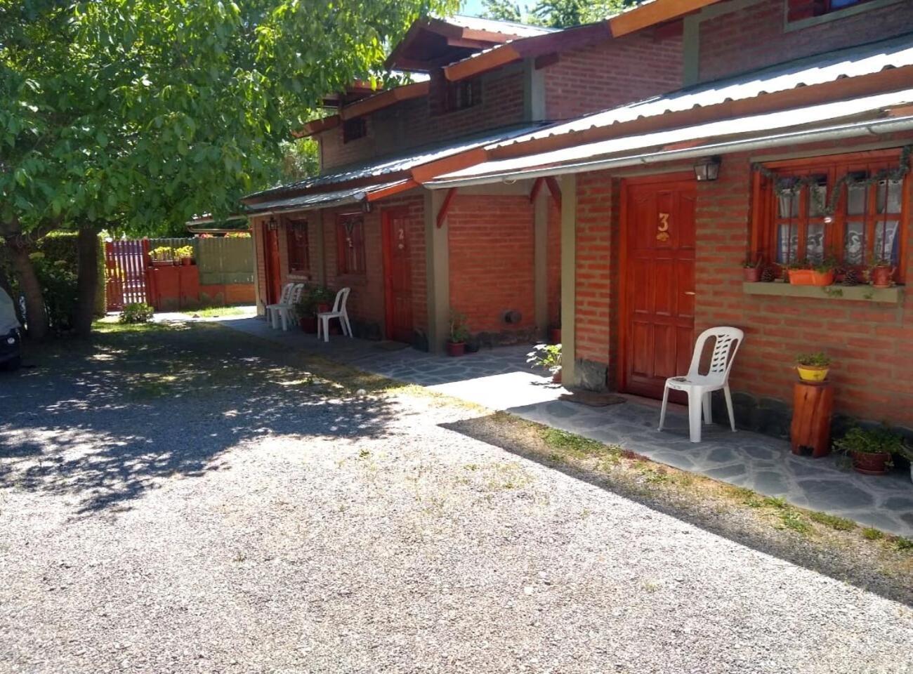 Cabanas Tunquelen El Bolsón Esterno foto