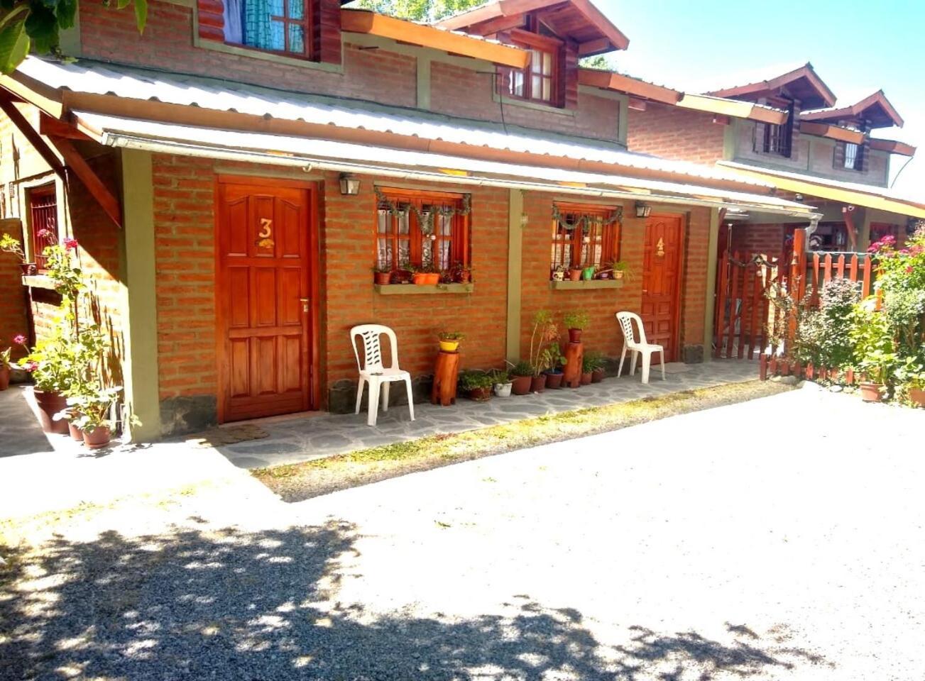 Cabanas Tunquelen El Bolsón Esterno foto